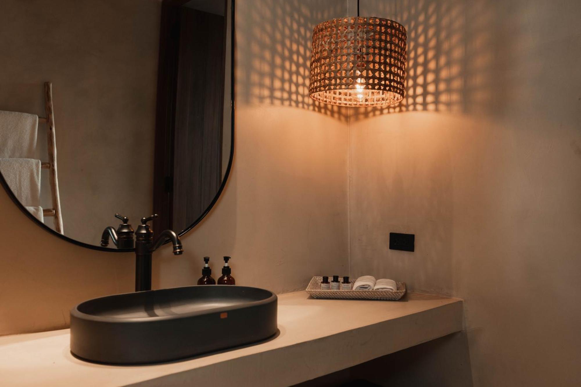 Makani Luxury Wanderlust Бокачика Экстерьер фото